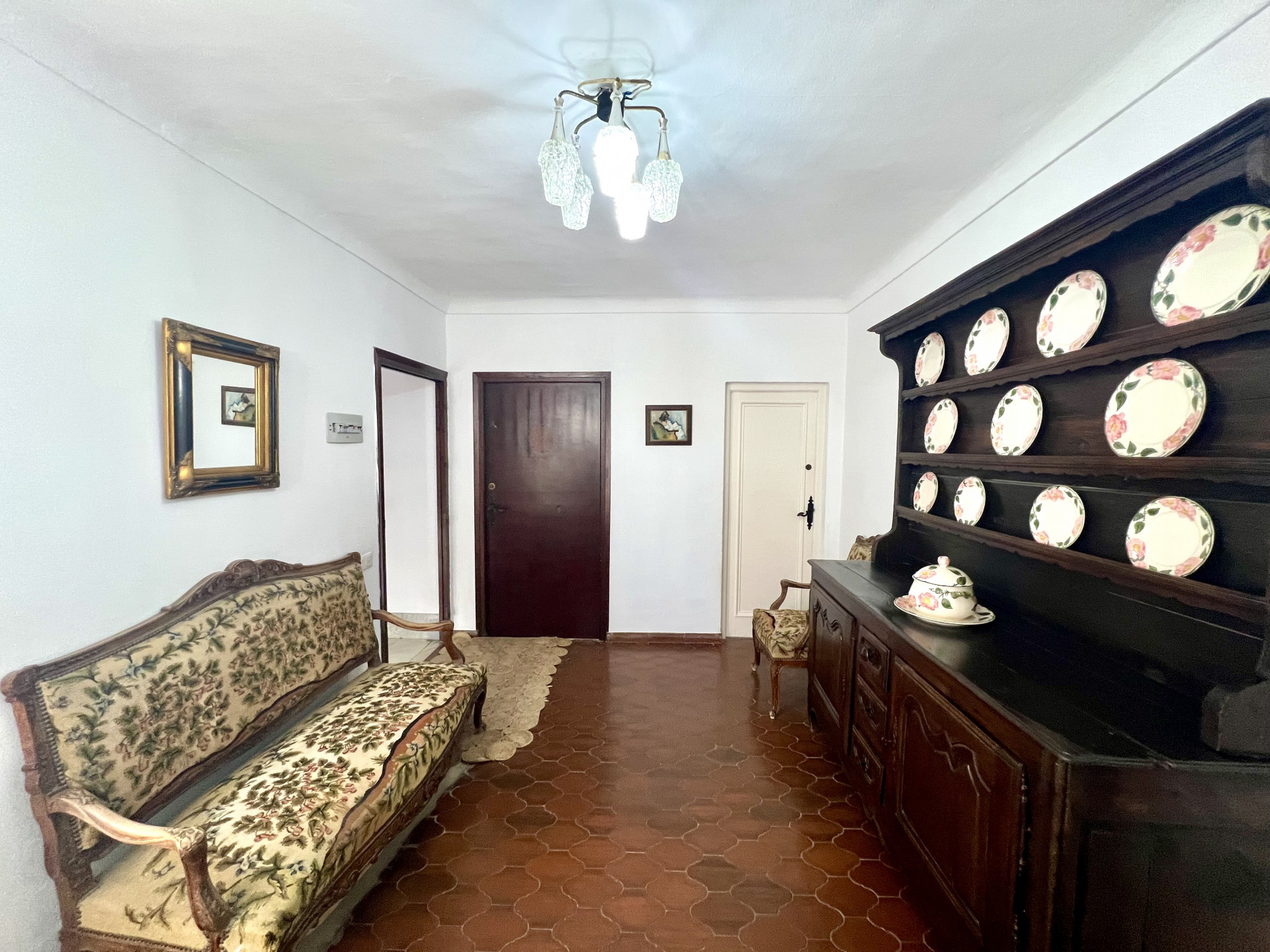 7 Bedroom Villa in Marbella - Photo 7