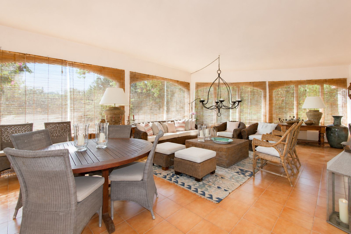 4 Bedroom Villa in Benahavís - Foto 13