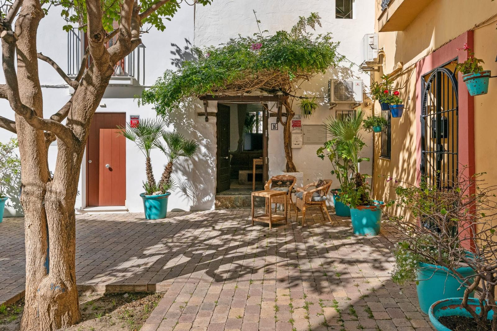 2 Bedroom Townhouse in Estepona - Photo 13