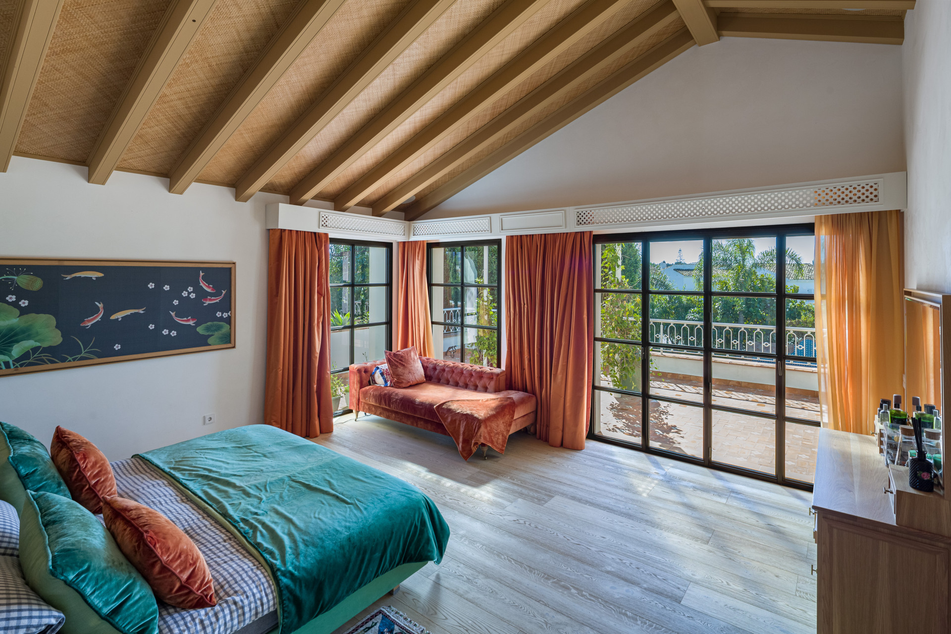 5 Bedroom Villa in Marbella - Photo 28