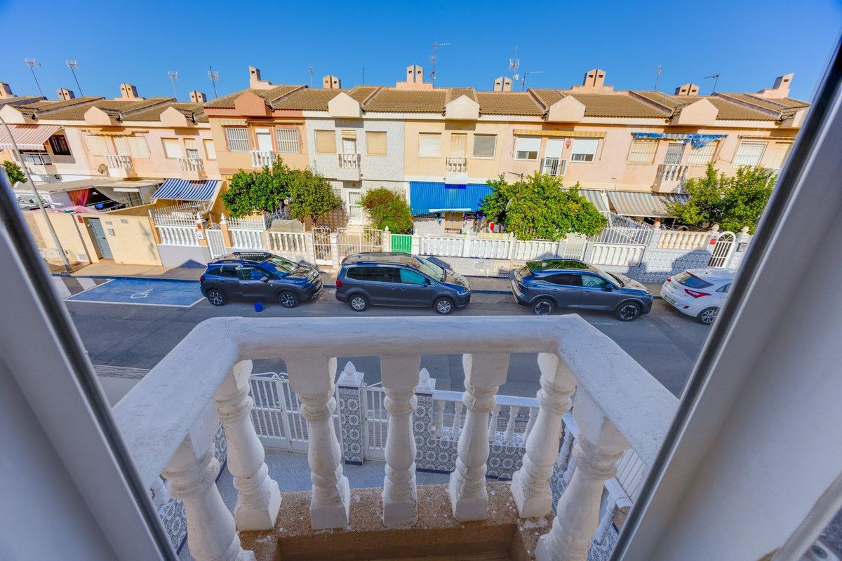Chalet de 2 dormitorios en Murcia – Foto 21