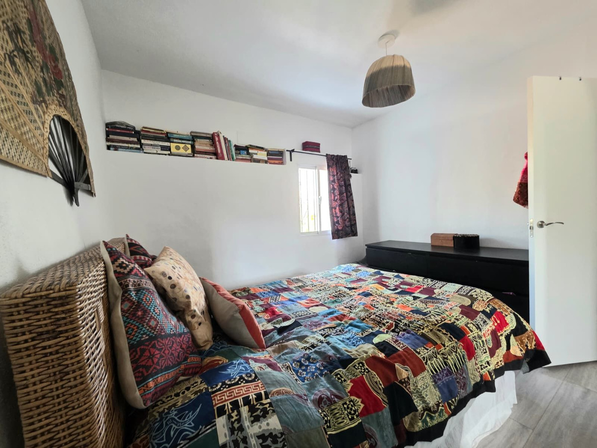 4 Bedroom Country house in Alhaurín el Grande - Photo 44