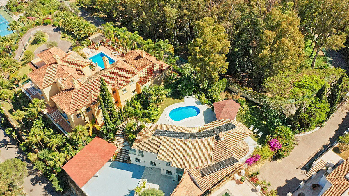 4 Bedroom Villa in Benahavís - Foto 53