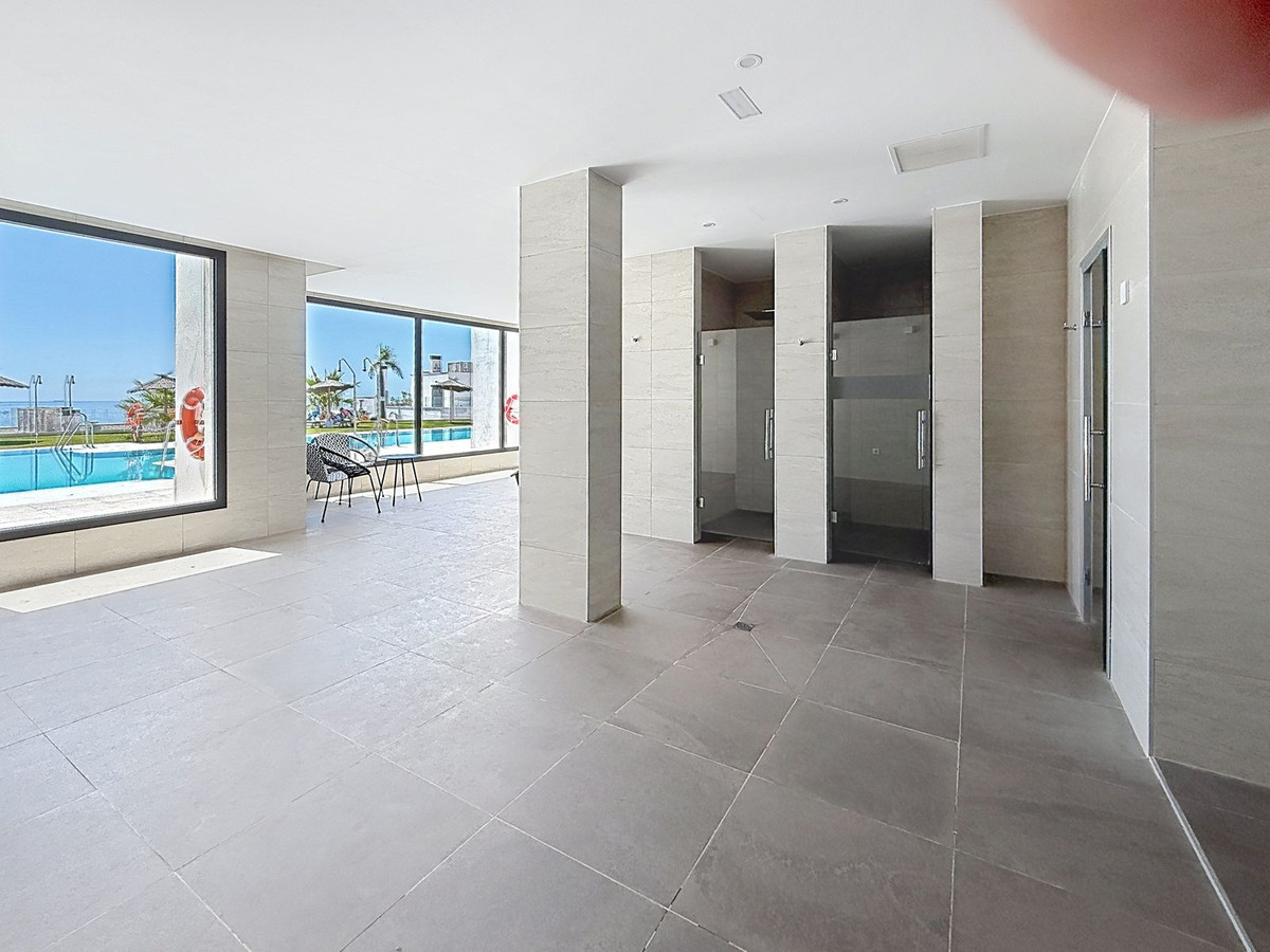 4 Bedroom Penthouse in La Alcaidesa - Photo 50