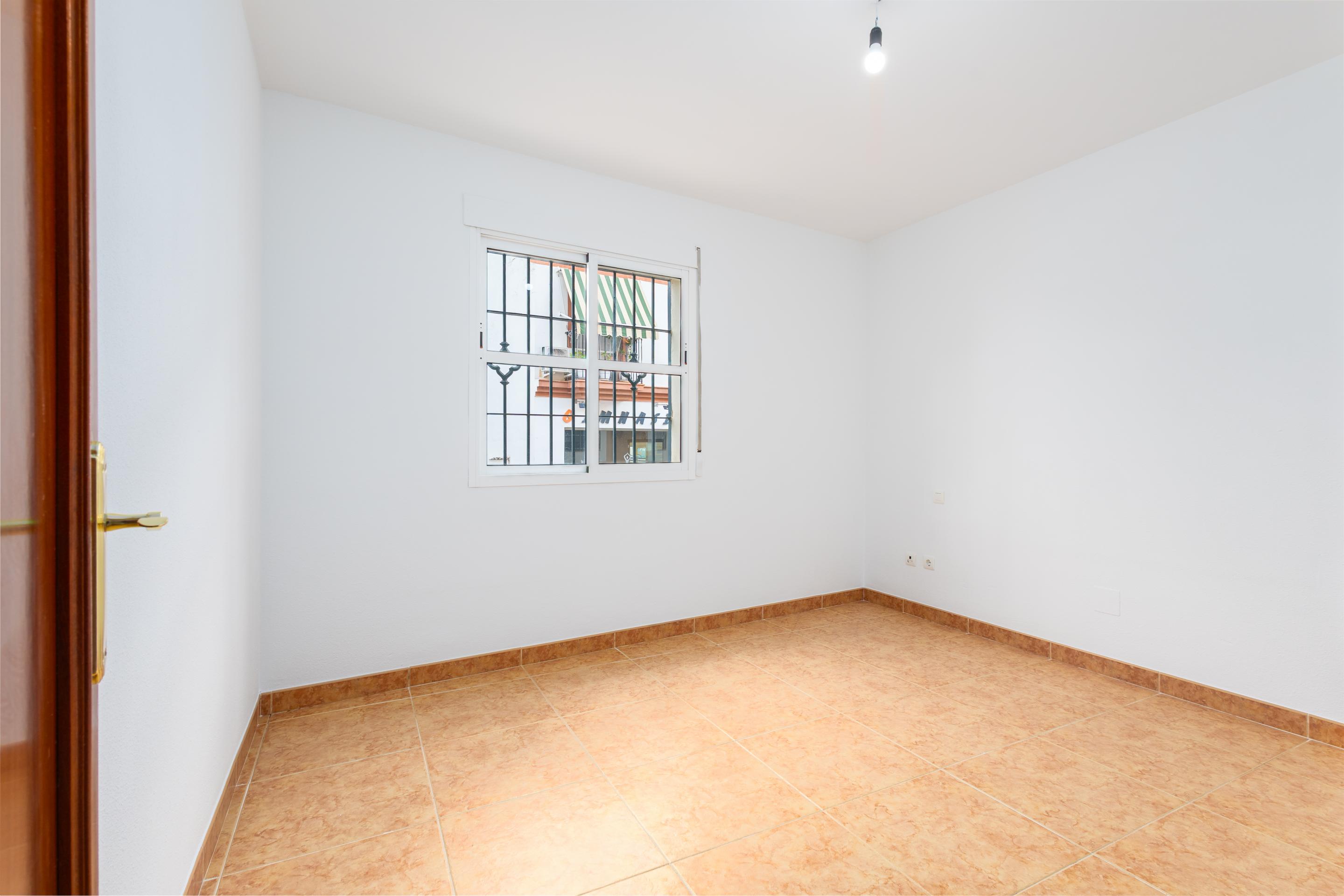 3 Bedroom Apartment in Alhaurín de la Torre - Photo 18