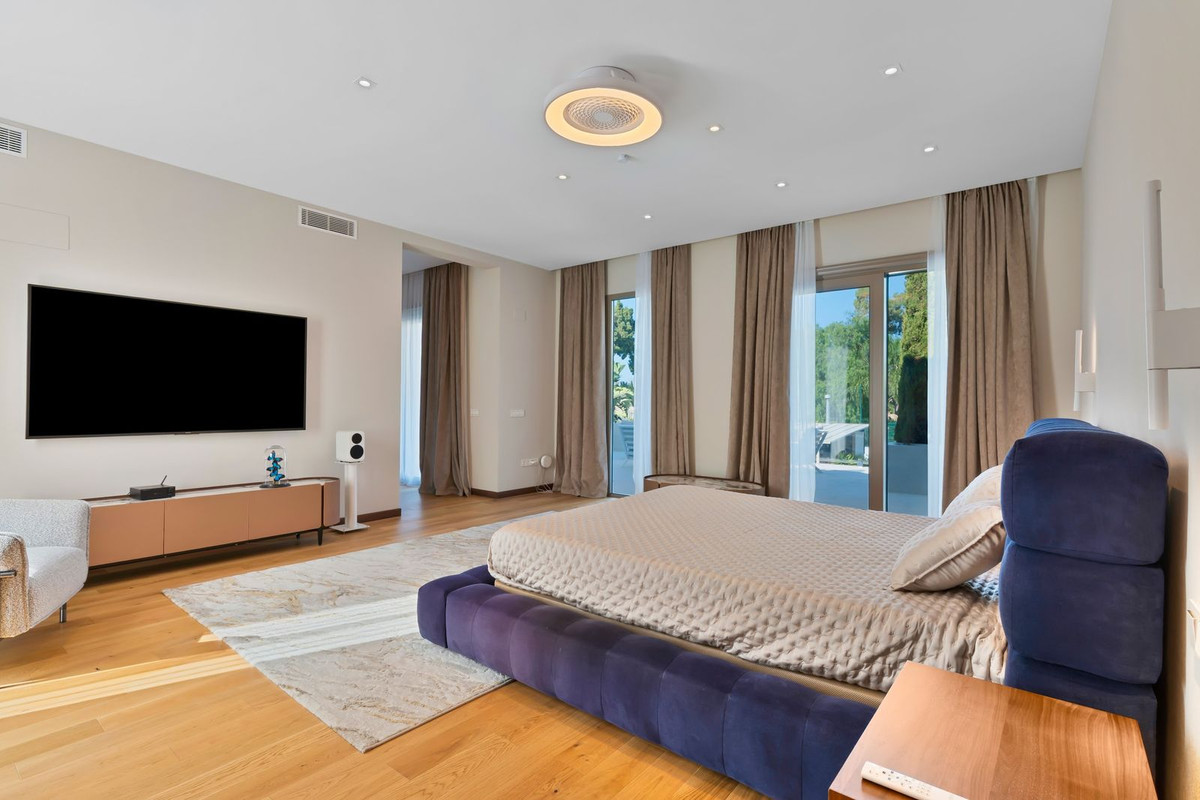 6 Bedroom Villa in San Pedro de Alcántara - Foto 13
