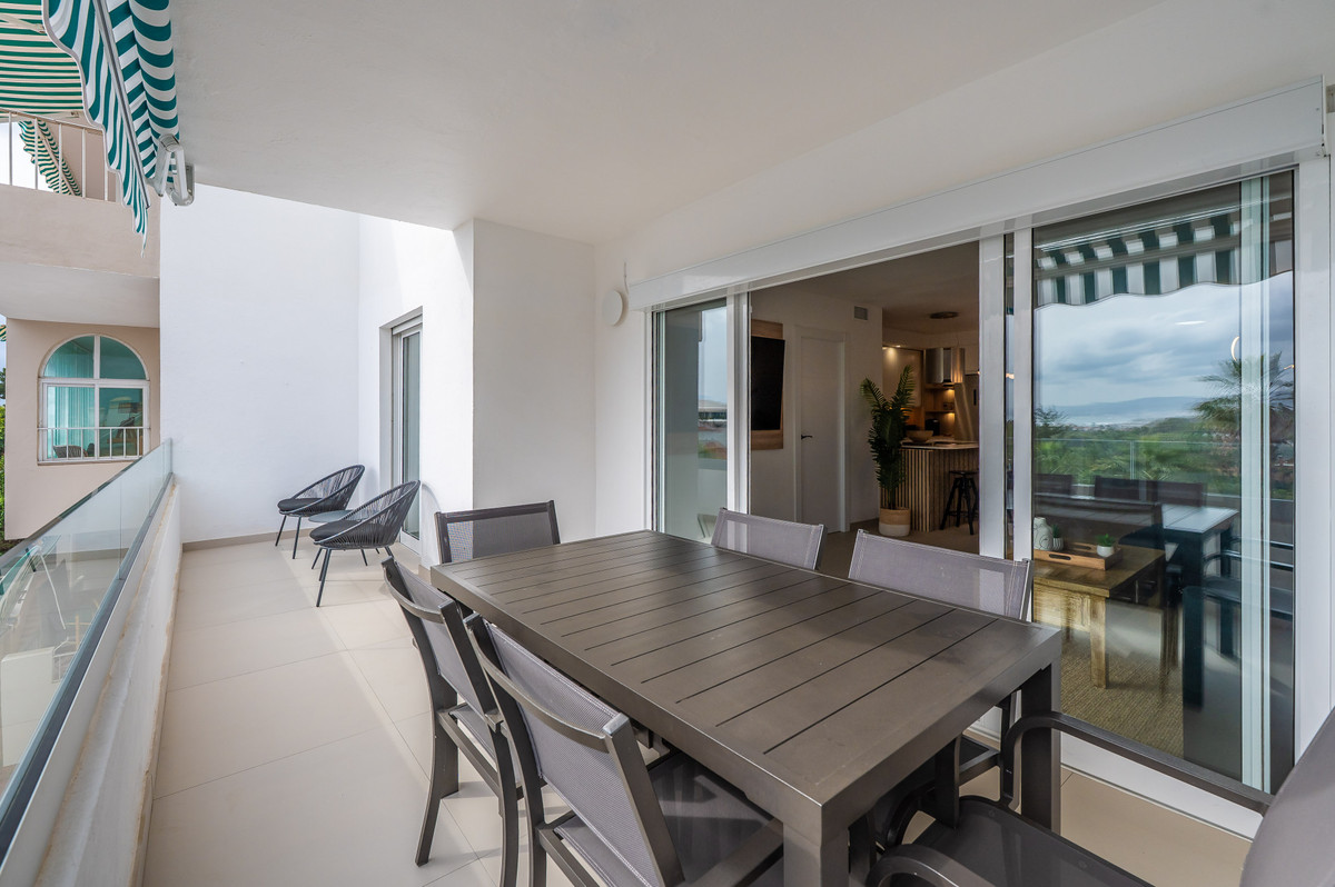 3 Bedroom Apartment in Marbella - Photo 13
