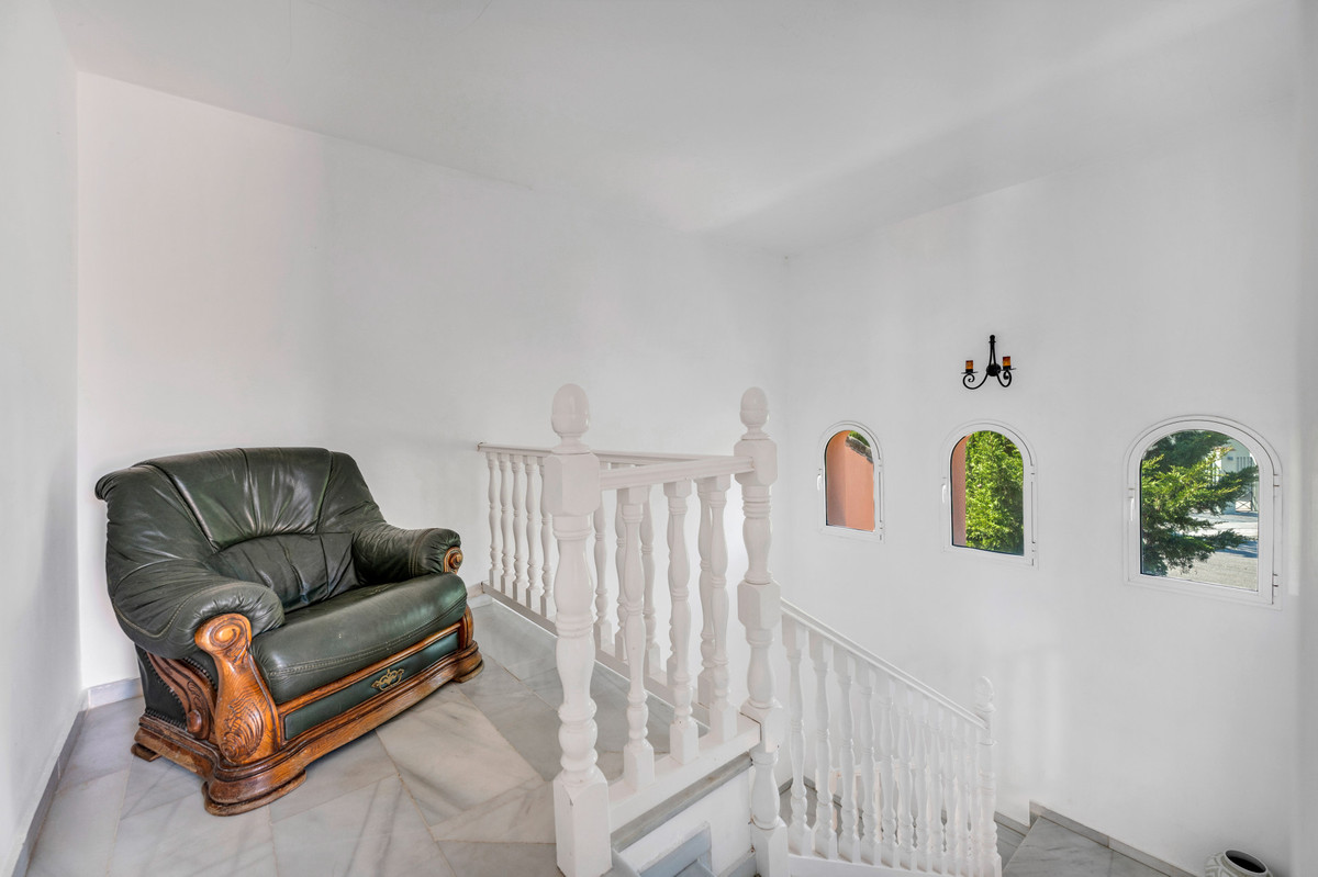 5 Bedroom Villa in Sotogrande - Photo 30