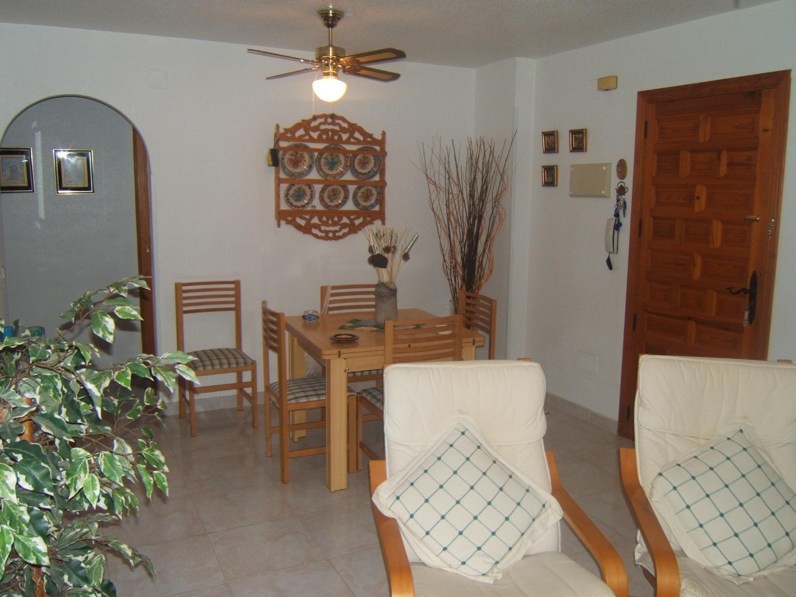 Piso de 3 dormitorios con piscina en Murcia – Foto 6
