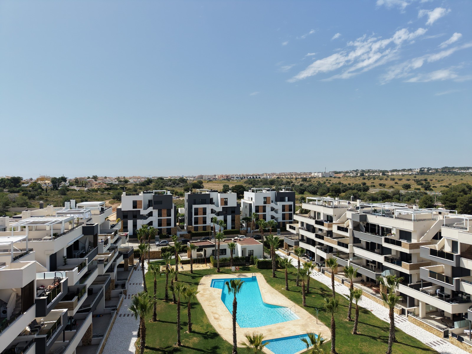 Apartamento com 2 quartos com piscina em Alicante, Espanha – Foto 21