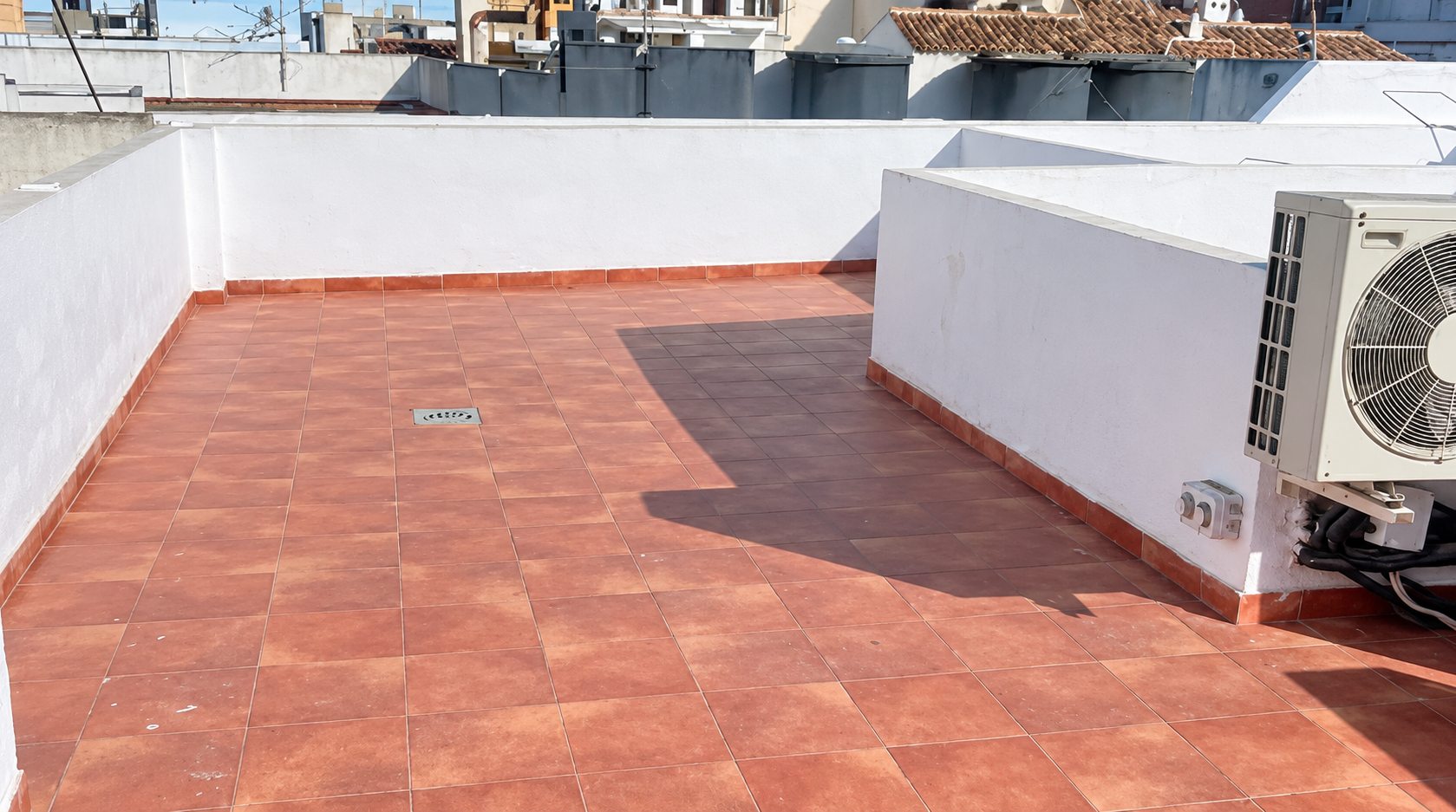 2 Bedroom Penthouse in Fuengirola - Photo 7