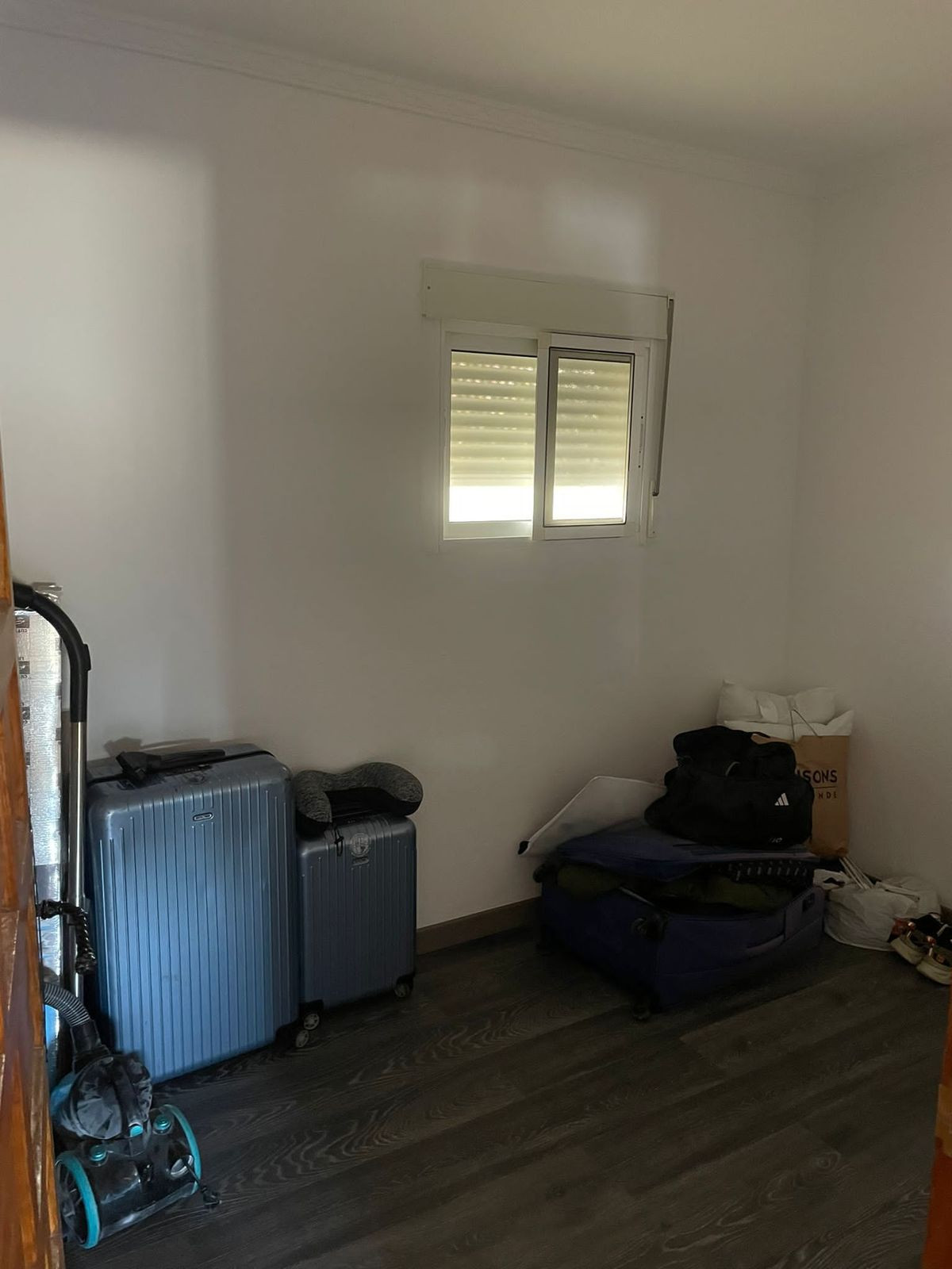 2 Bedroom Apartment in Marbella - Photo 8