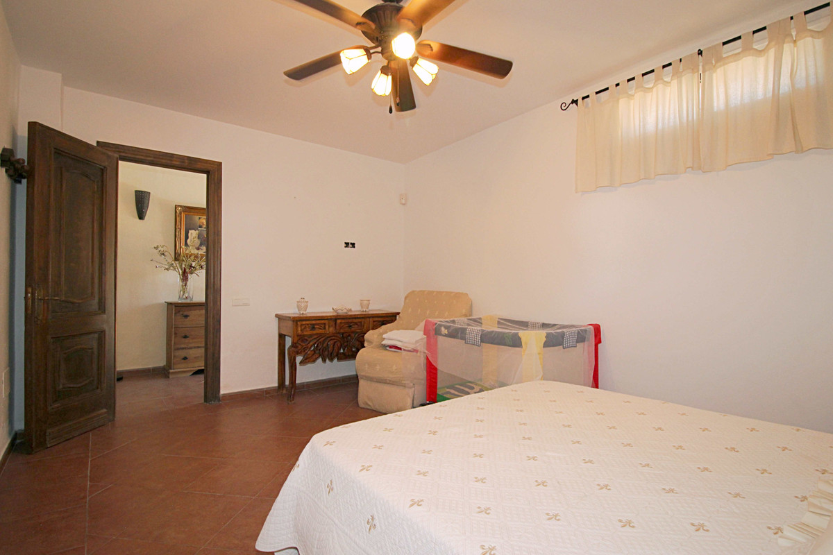 6 Bedroom Country house in Monda - Foto 28