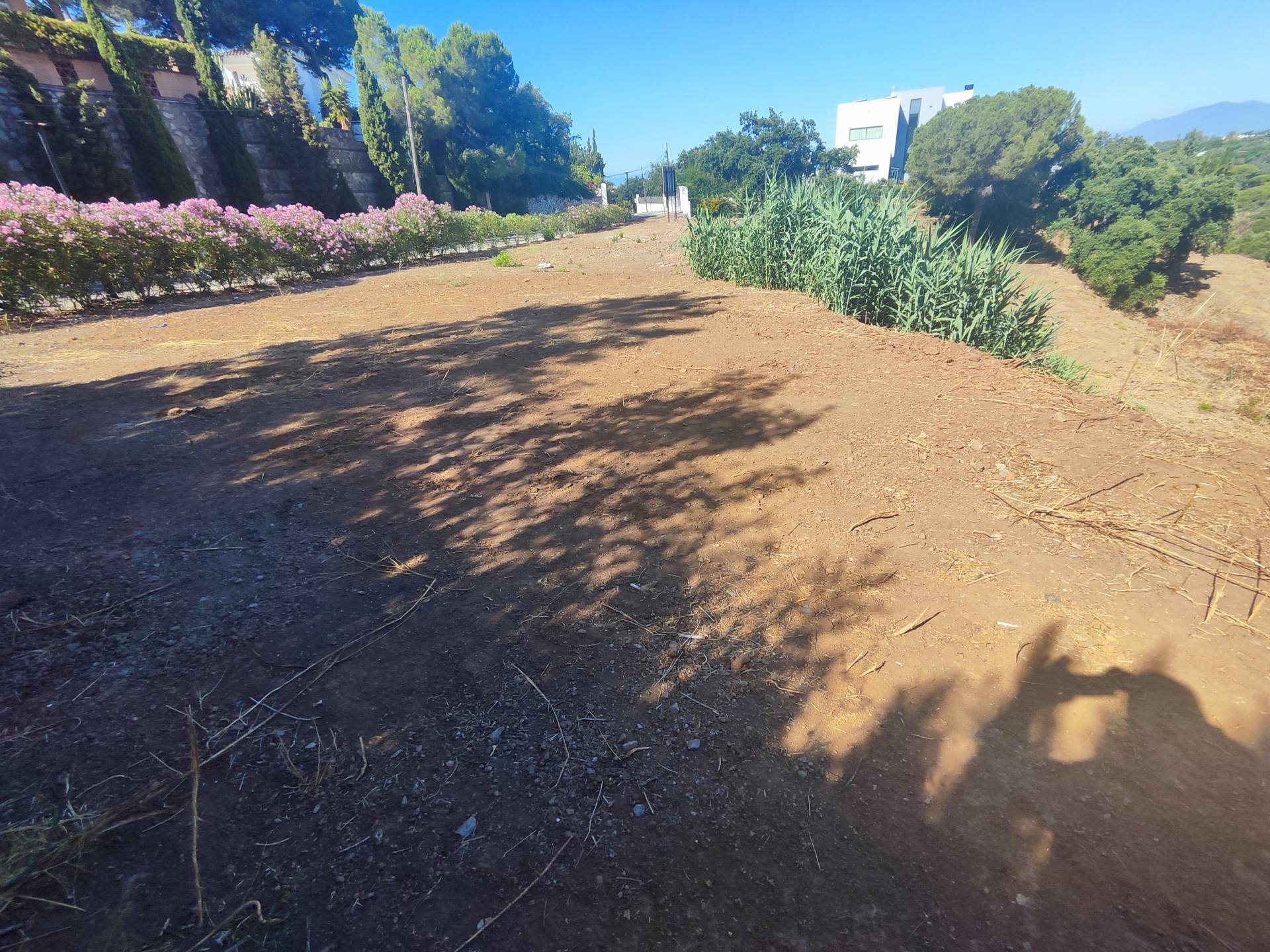 3,516 m² Plot in Marbella - Photo 7