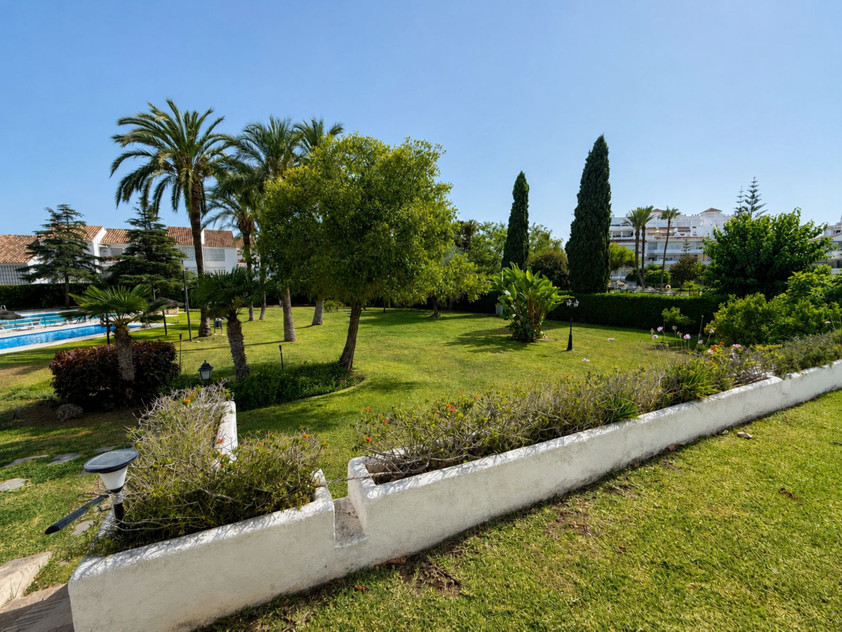 3 Bedroom Apartment in Marbella - Photo 18