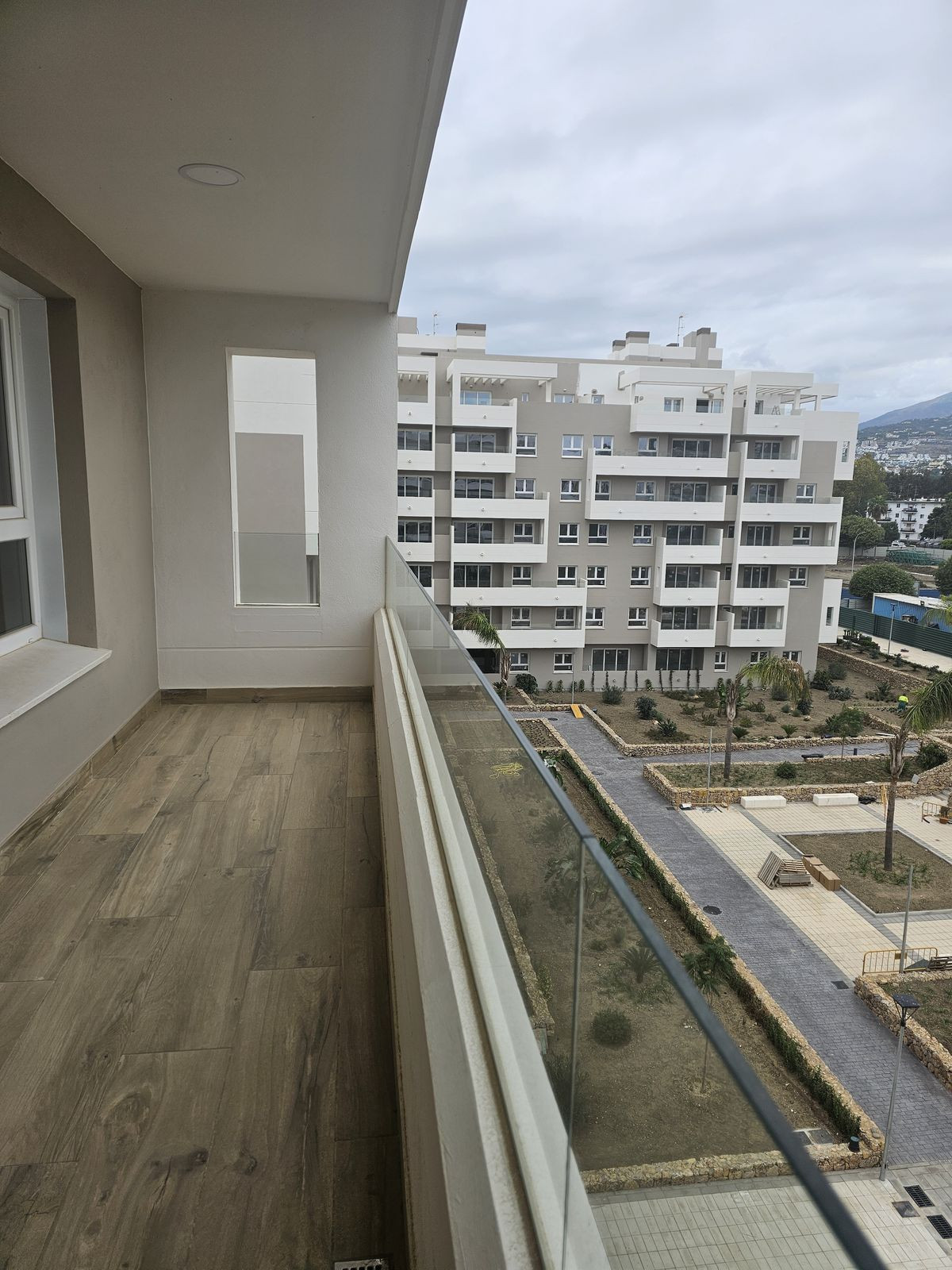 3 Bedroom Apartment in Marbella - Photo 14