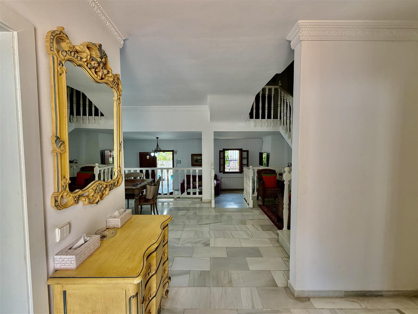 3 Bedroom Villa in Marbella - Photo 11