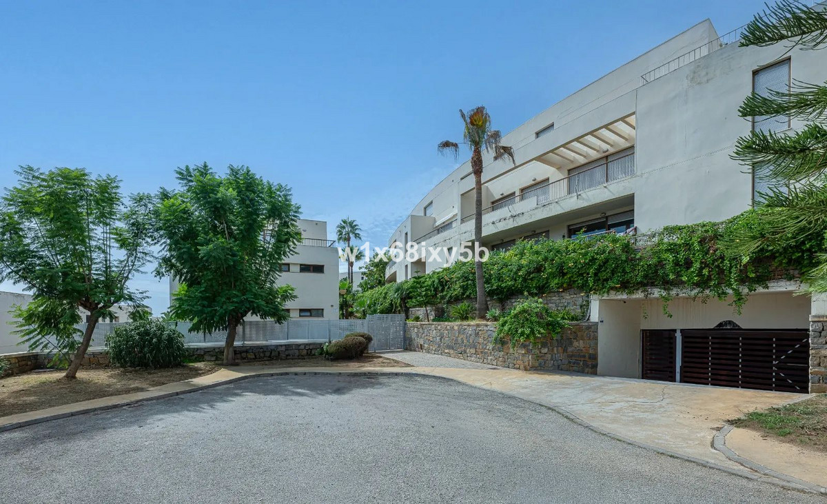 3 Bedroom Apartment in Marbella - Фото 4