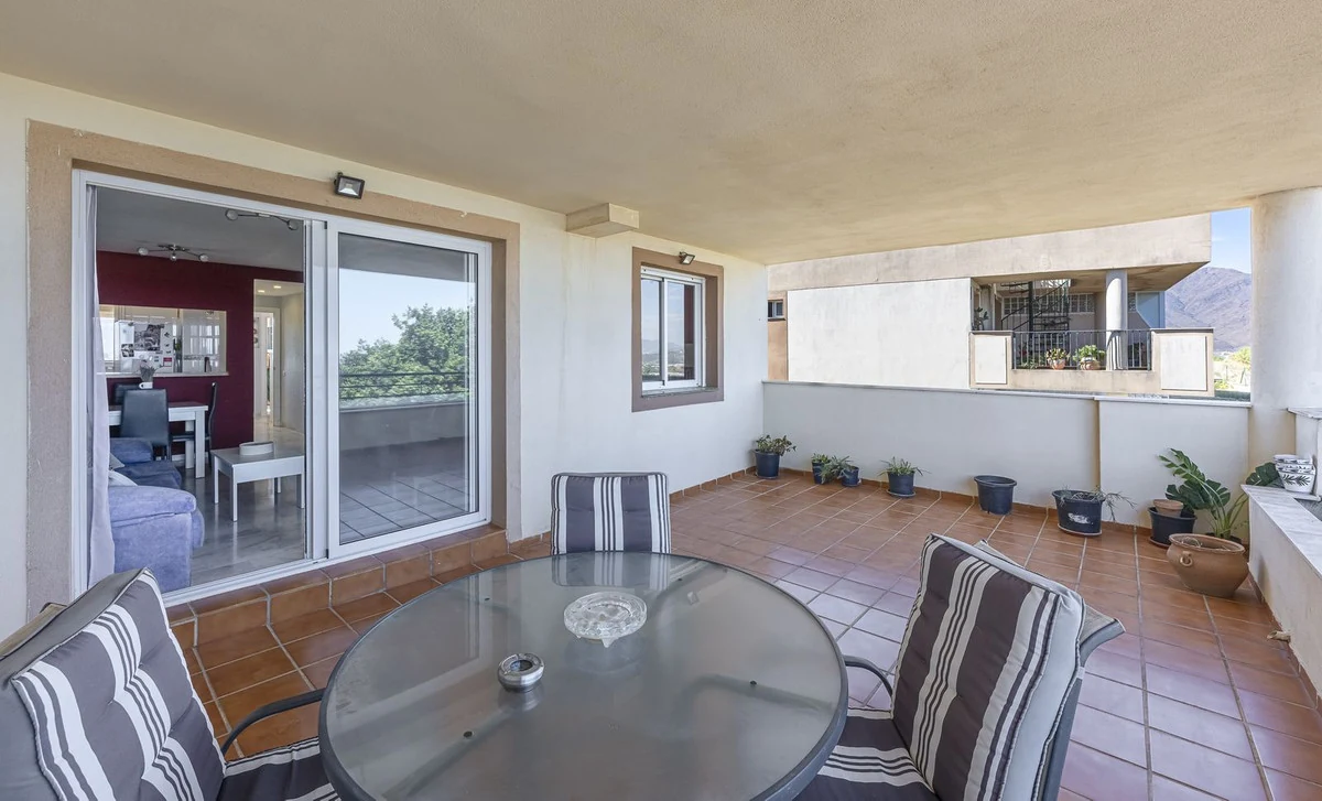 Piso de 3 dormitorios con piscina en Málaga – Foto 24