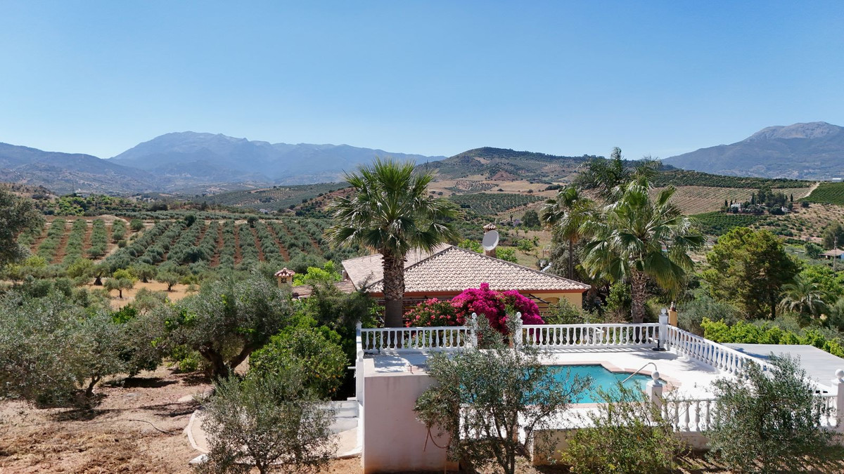 3 Bedroom Villa in Coín - Photo 9