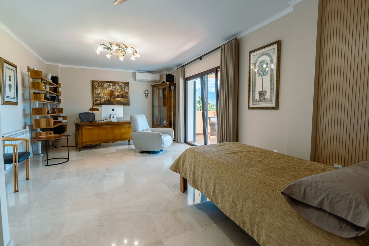 5 Bedroom Villa in San Pedro de Alcántara - Foto 45