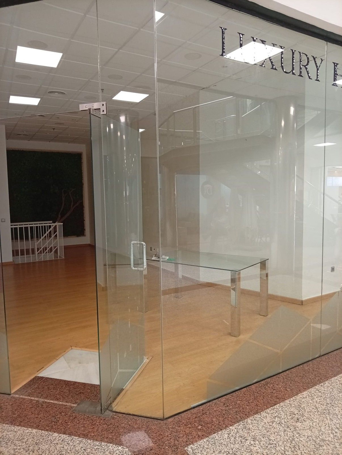 Espaço comercial em Málaga, Espanha – Foto 2