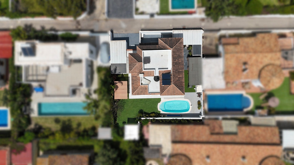 3 Bedroom Villa in Estepona - Фото 46
