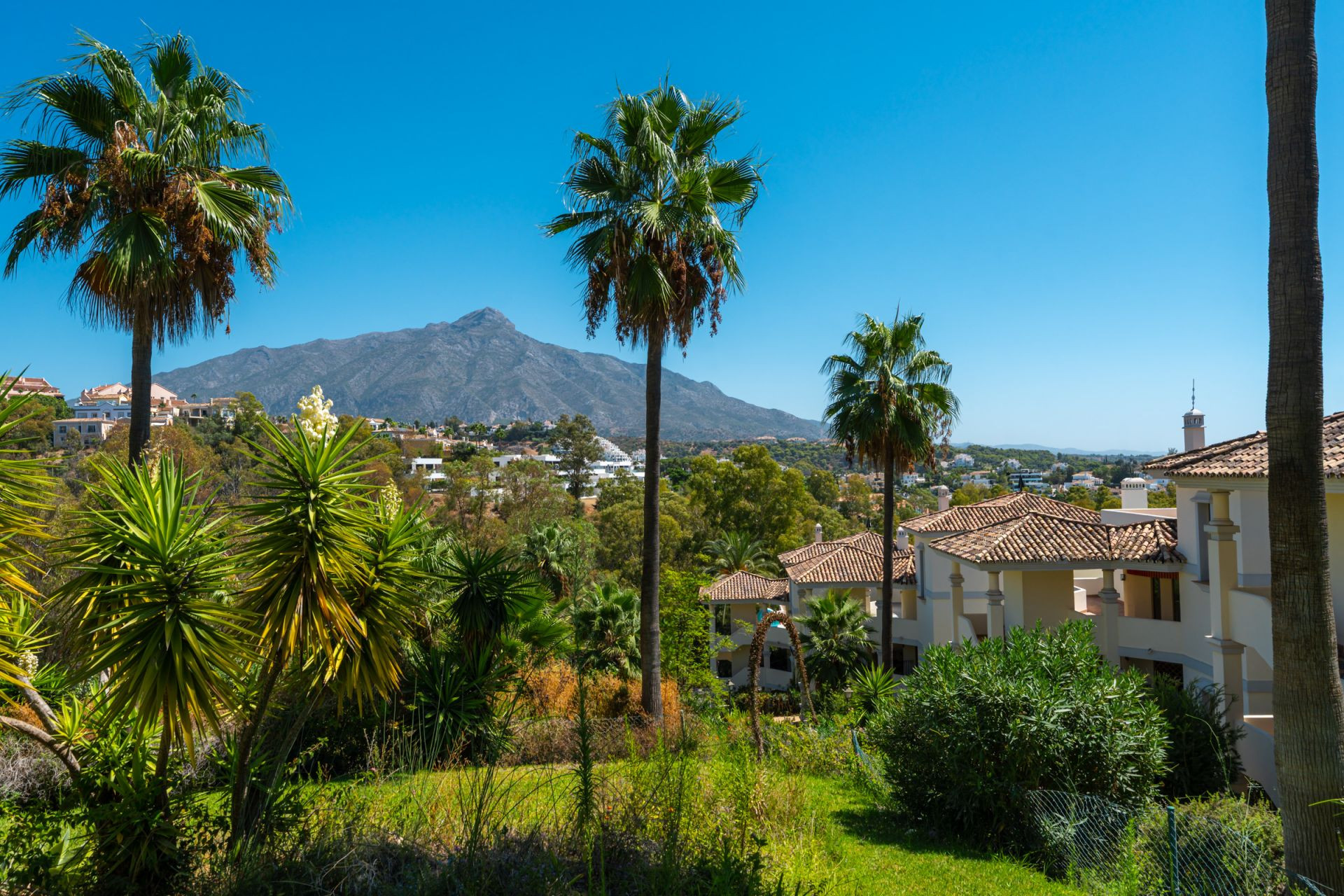3 Bedroom Apartment in Marbella - Photo 25