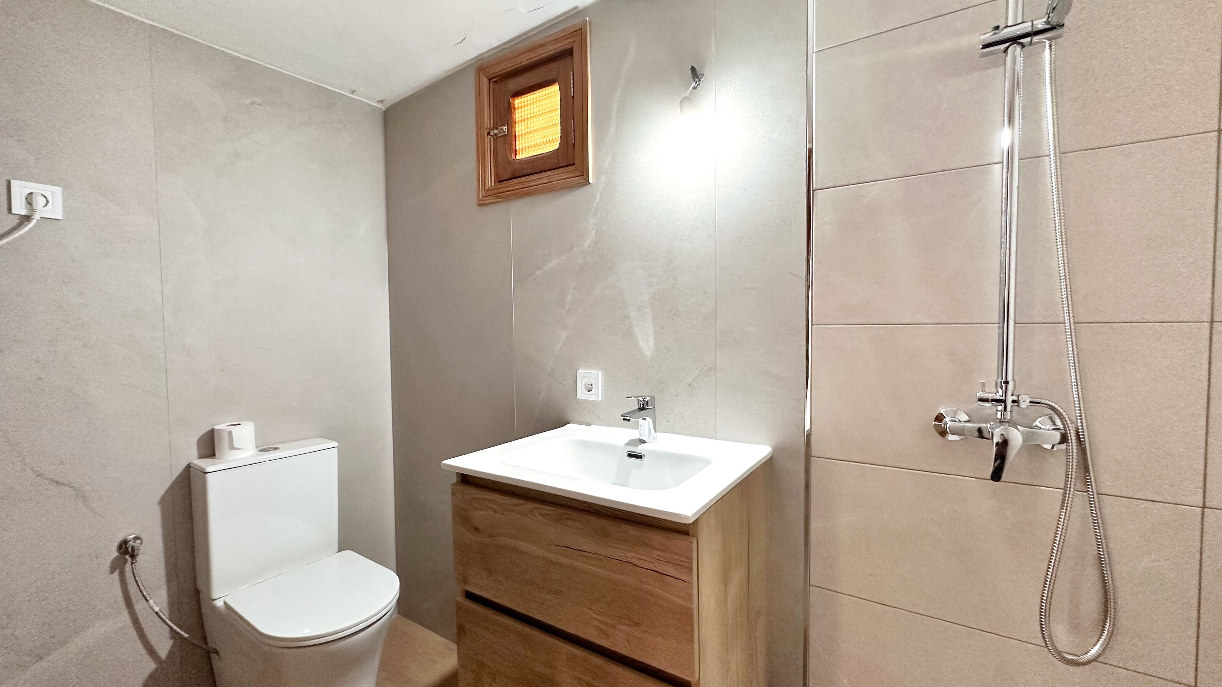 Chalet de 3 dormitorios con piscina en Baleares – Foto 18
