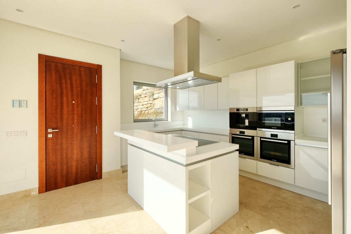 4 Bedroom Villa in Benahavís - Фото 3