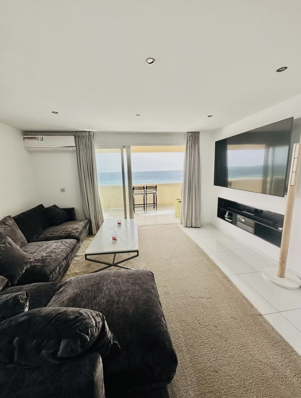 2 Bedroom Apartment in Marbella - Фото 5