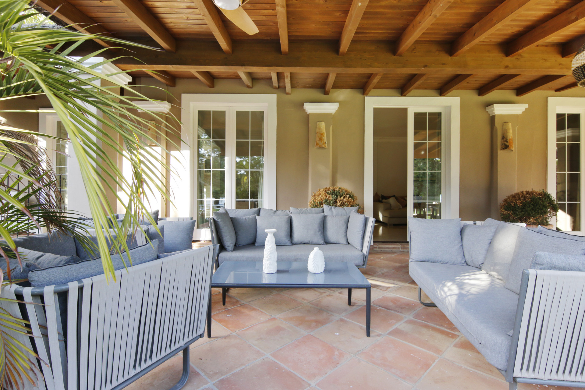 4 Bedroom Villa in Marbella - Photo 8