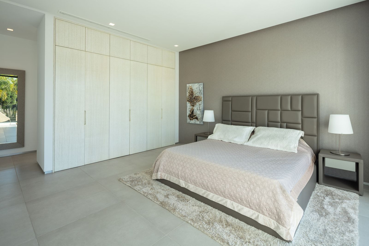 5 Bedroom Villa in Marbella - Foto 14