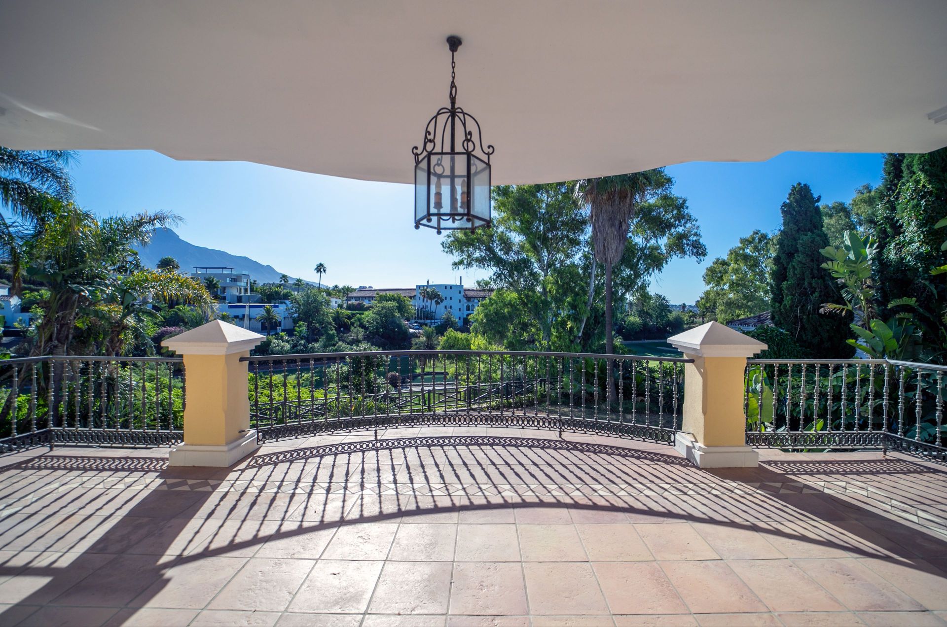 8 Bedroom Villa in Marbella - Foto 4