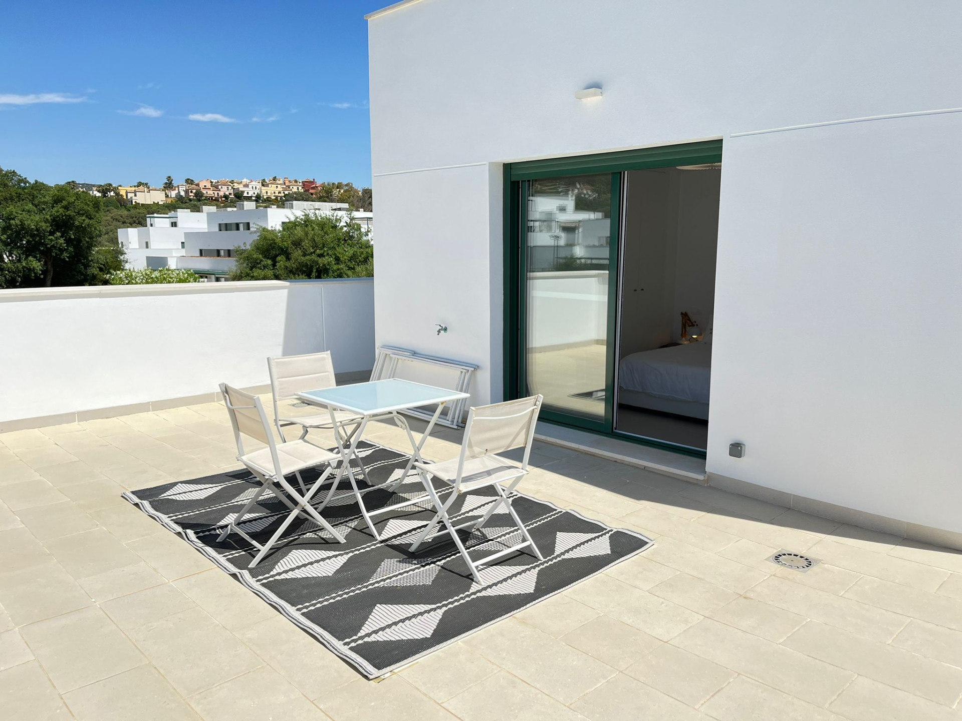 3 Bedroom Penthouse in Sotogrande - Photo 25