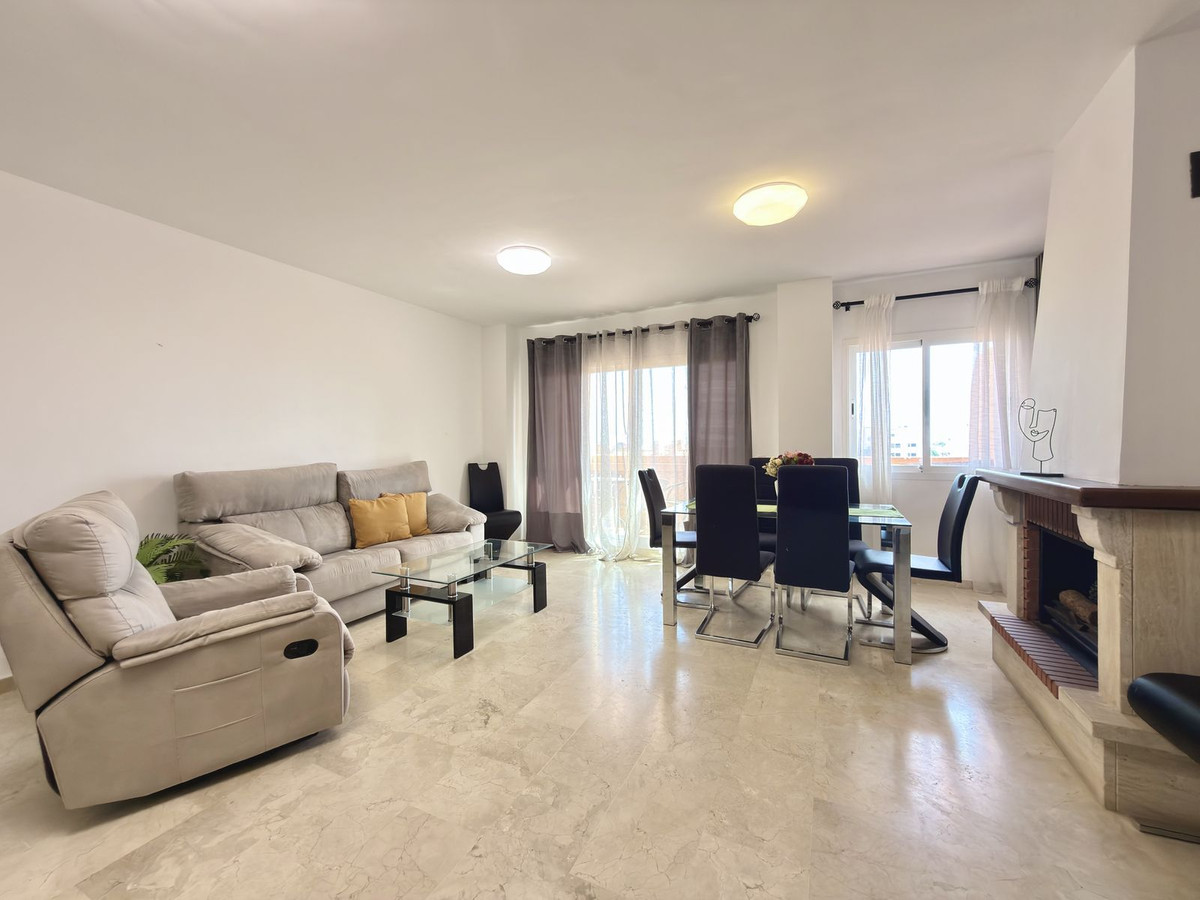 3 Bedroom Penthouse in Mijas - Photo 5