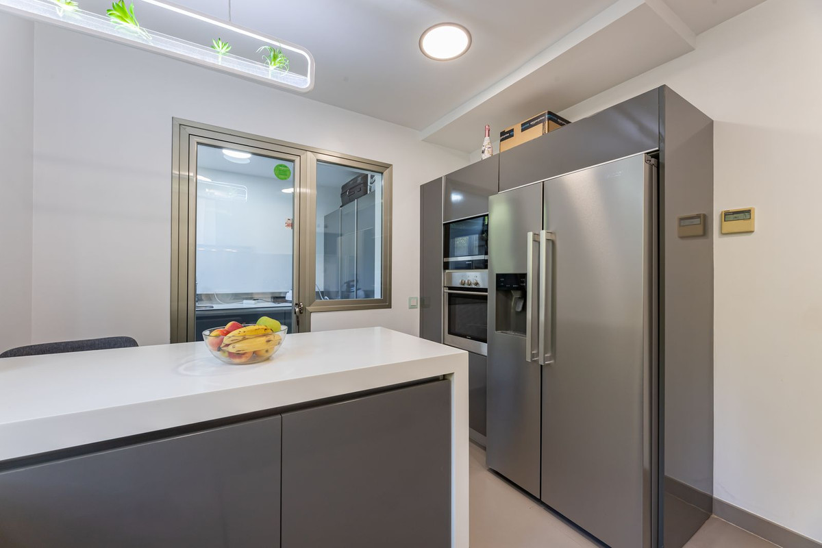 2 Bedroom Apartment in Benahavís - Foto 10