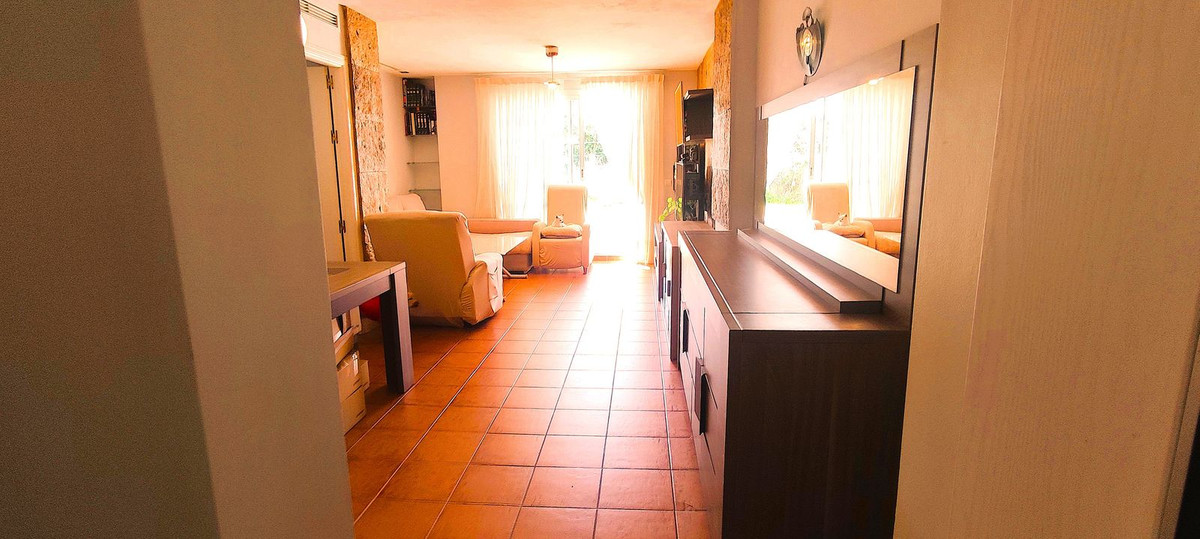 2 Bedroom Apartment in Marbella - Photo 17