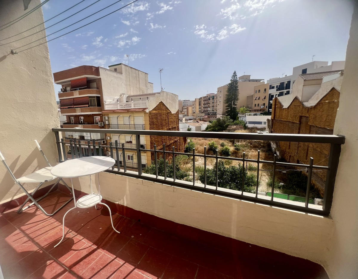 3 Bedroom Apartment in Málaga - Photo 11