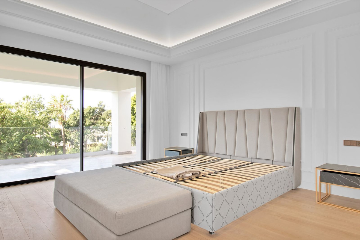 6 Bedroom Villa in Marbella - Фото 29