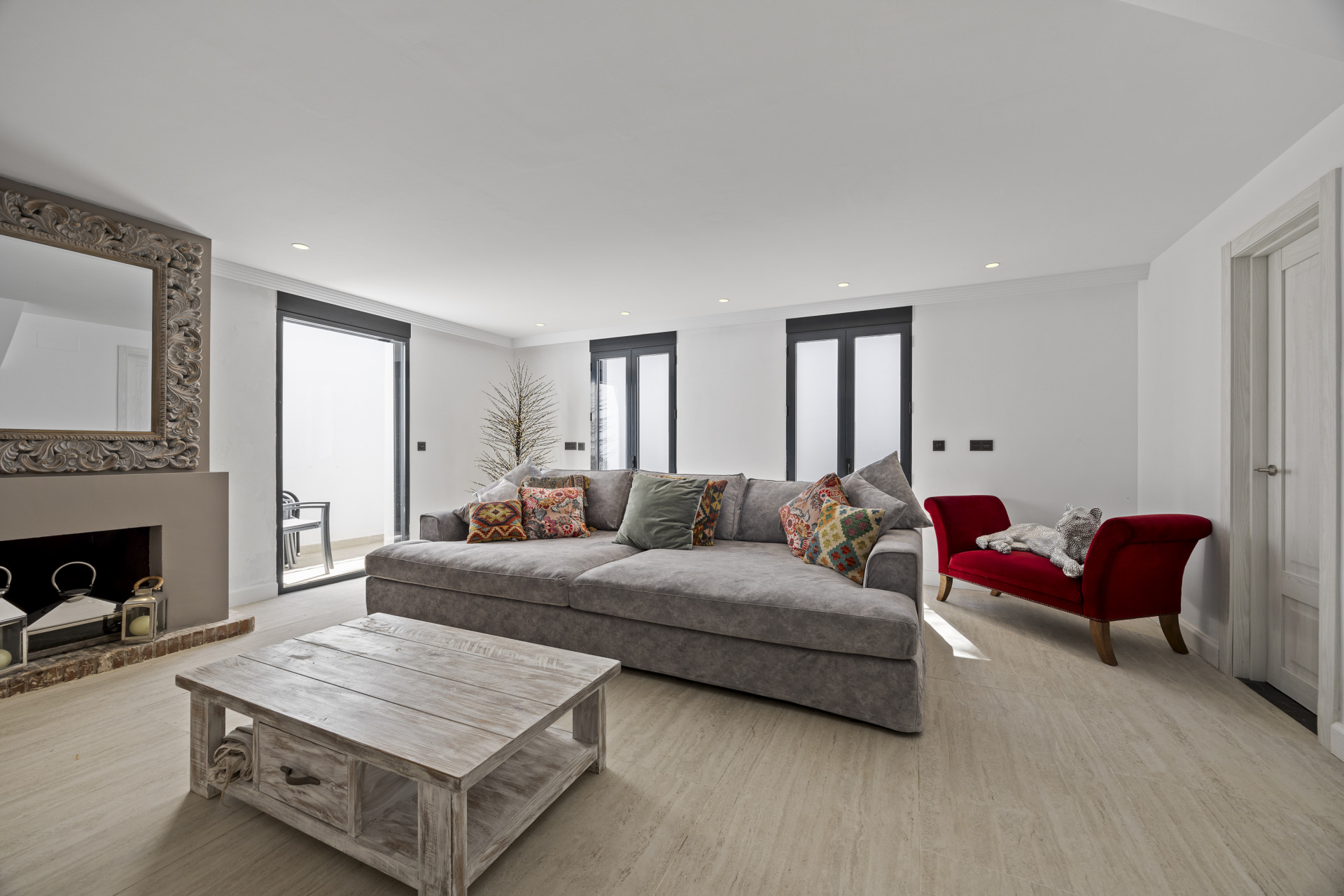 5 Bedroom Villa in San Pedro de Alcántara - Photo 10
