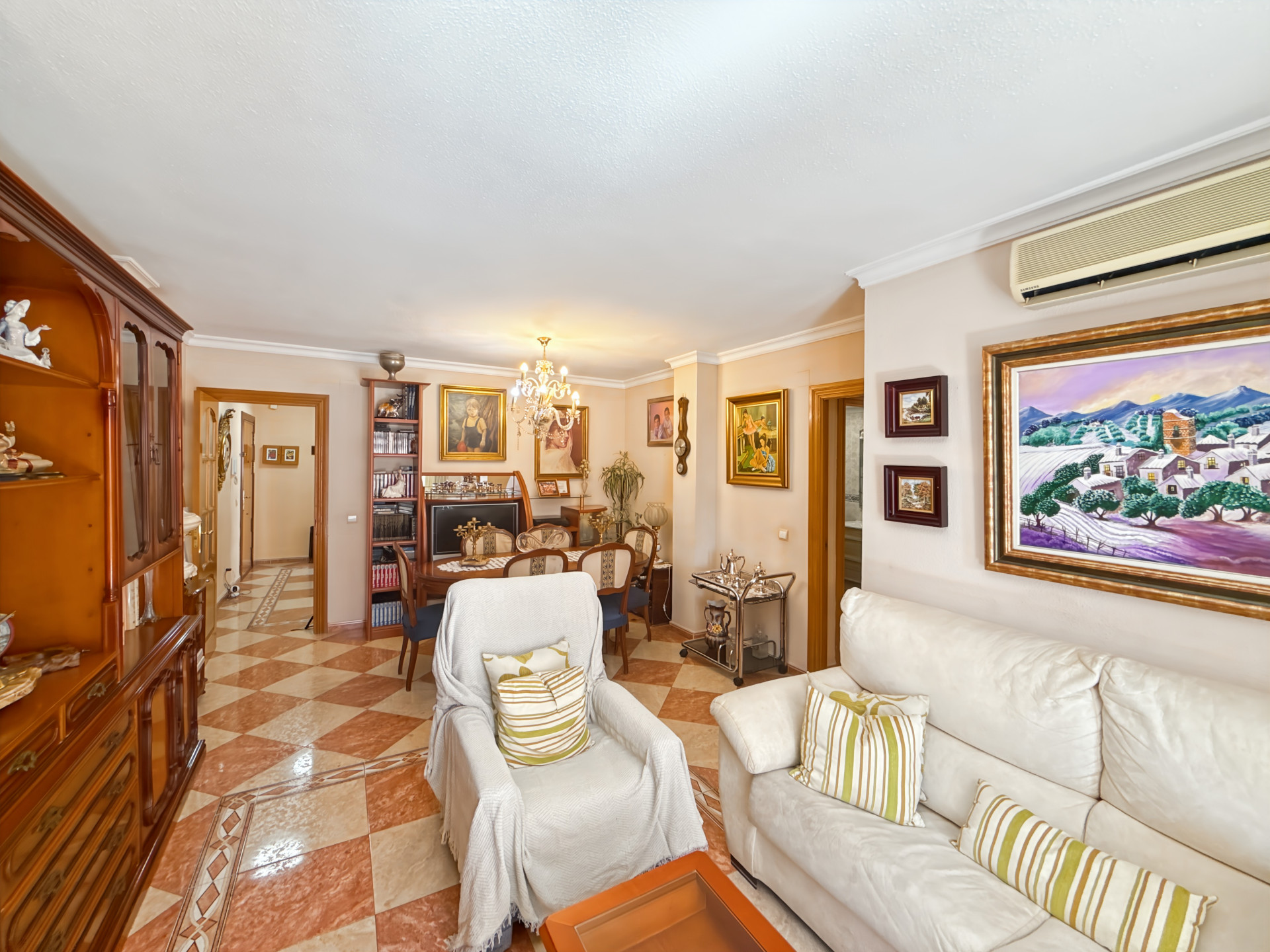 4 Bedroom Apartment in Málaga - Foto 10
