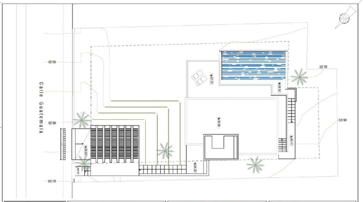 4 Bedroom Villa in Estepona - Photo 30