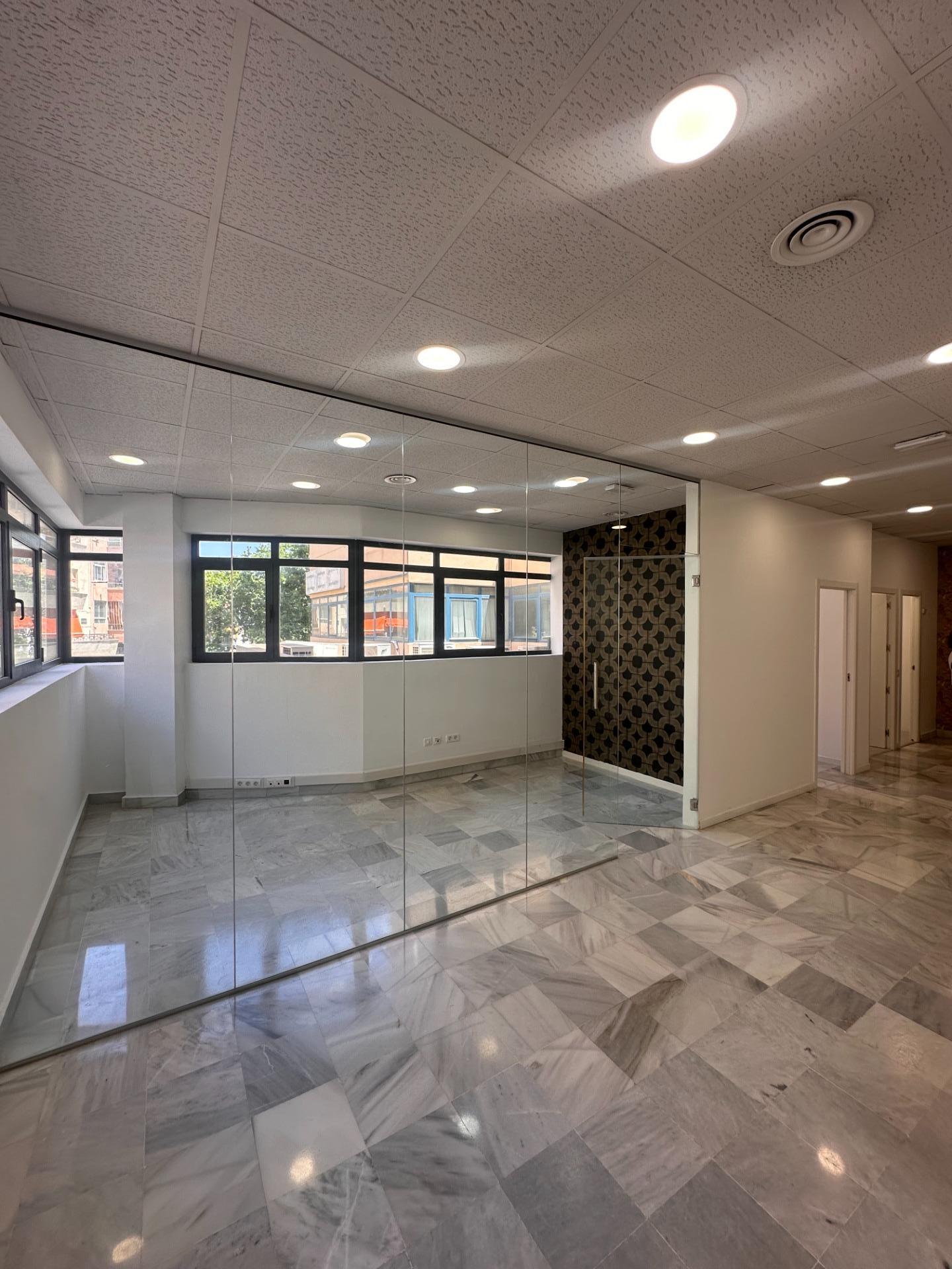 Locale commerciale a Malaga, Spagna – Foto 2