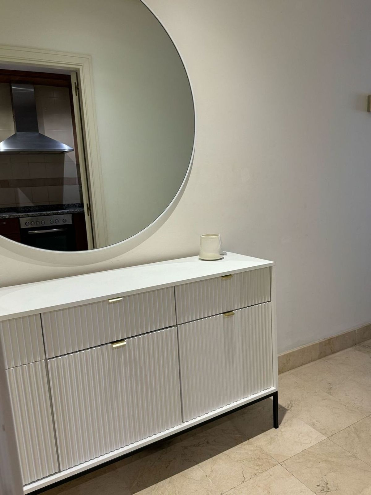 2 Bedroom Apartment in Marbella - Photo 11