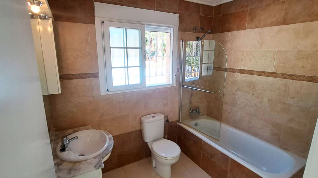 Moradia com 3 quartos com piscina em Alicante, Espanha – Foto 14