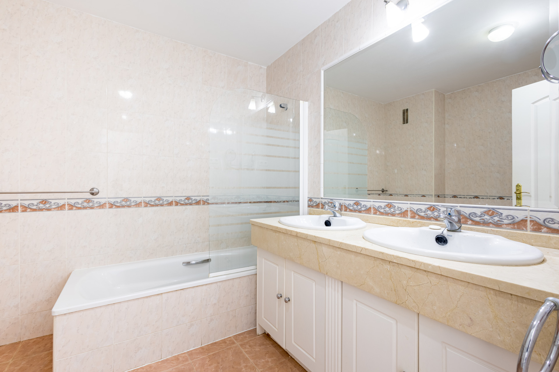 2 Bedroom Apartment in Alhaurín el Grande - Photo 19