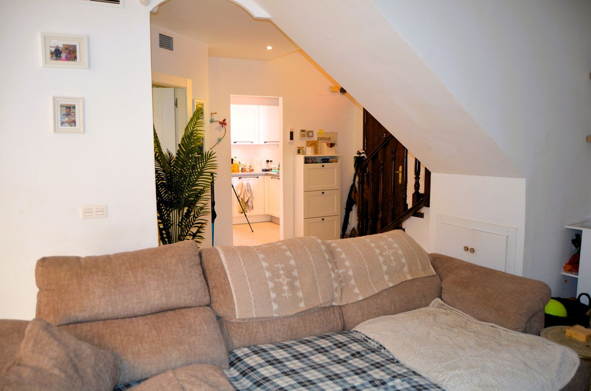 3 Bedroom Townhouse in Estepona - Фото 5