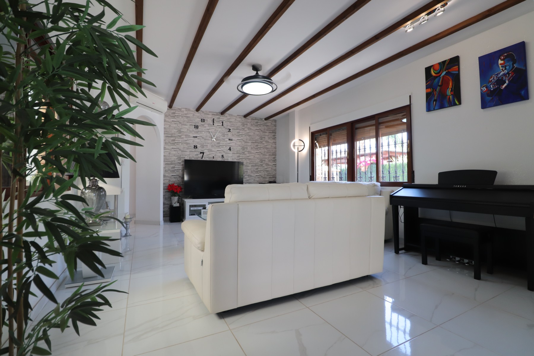 Villa con 3 camere con piscina a Alicante, Spagna – Foto 7