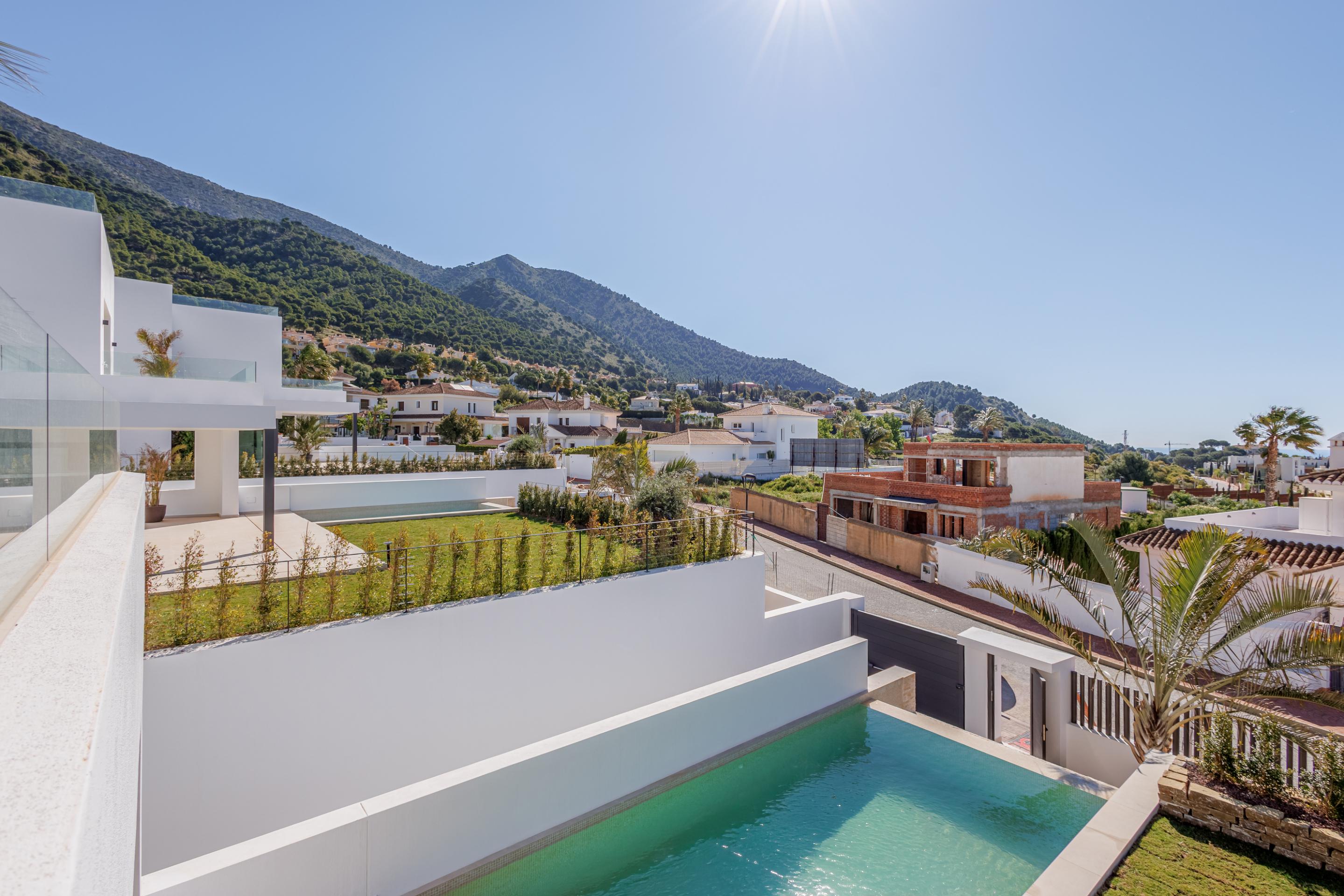 4 Bedroom Villa in Mijas - Photo 37